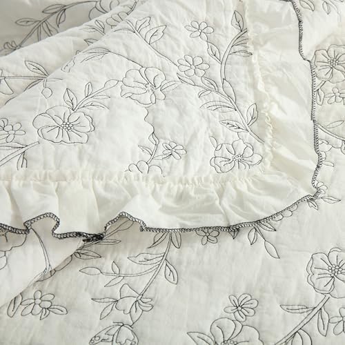 MarCielo 3-Piece Cotton Quilt Set with Embroidery