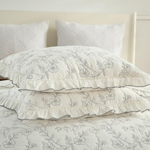 MarCielo 3-Piece Cotton Quilt Set with Embroidery