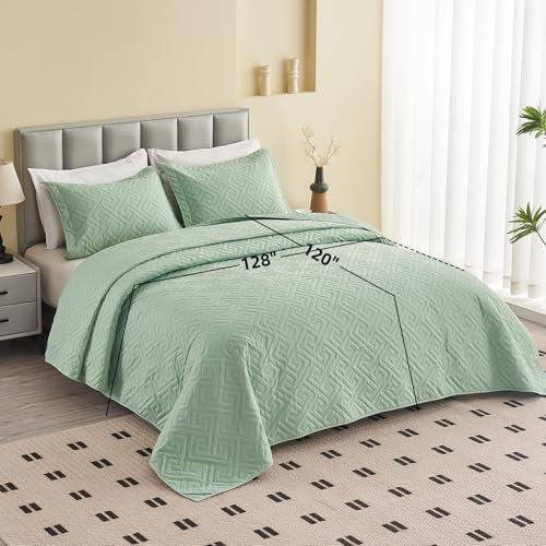 Oversized King Bedspread 128x120 Green Quilted Reversible Comforter Set