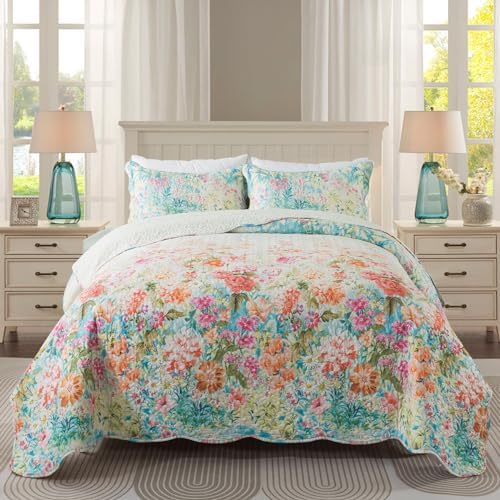 Travan Bedding Set - King Quilt Set with 2 Shams Dream Garden-Champagne