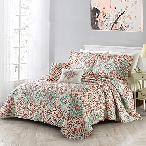 Bennington Damask Printed Microfiber Quilt Set Queen 90x90 5 Piece with Shams Pillows