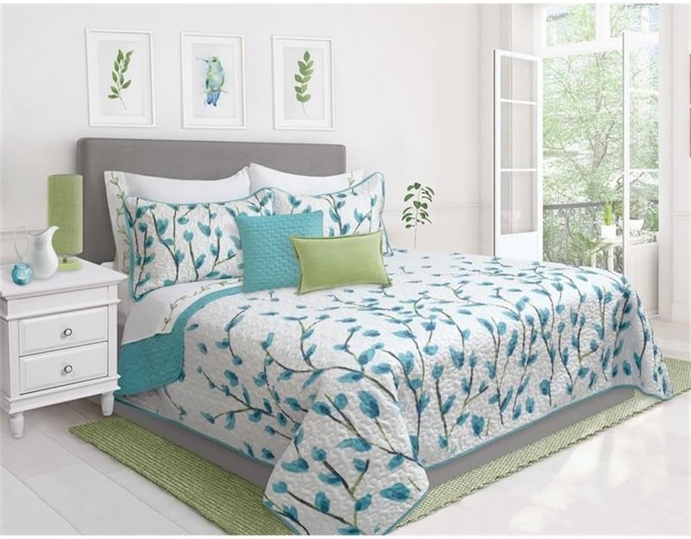 Safdie Co Daphne King Bed Quilt Set