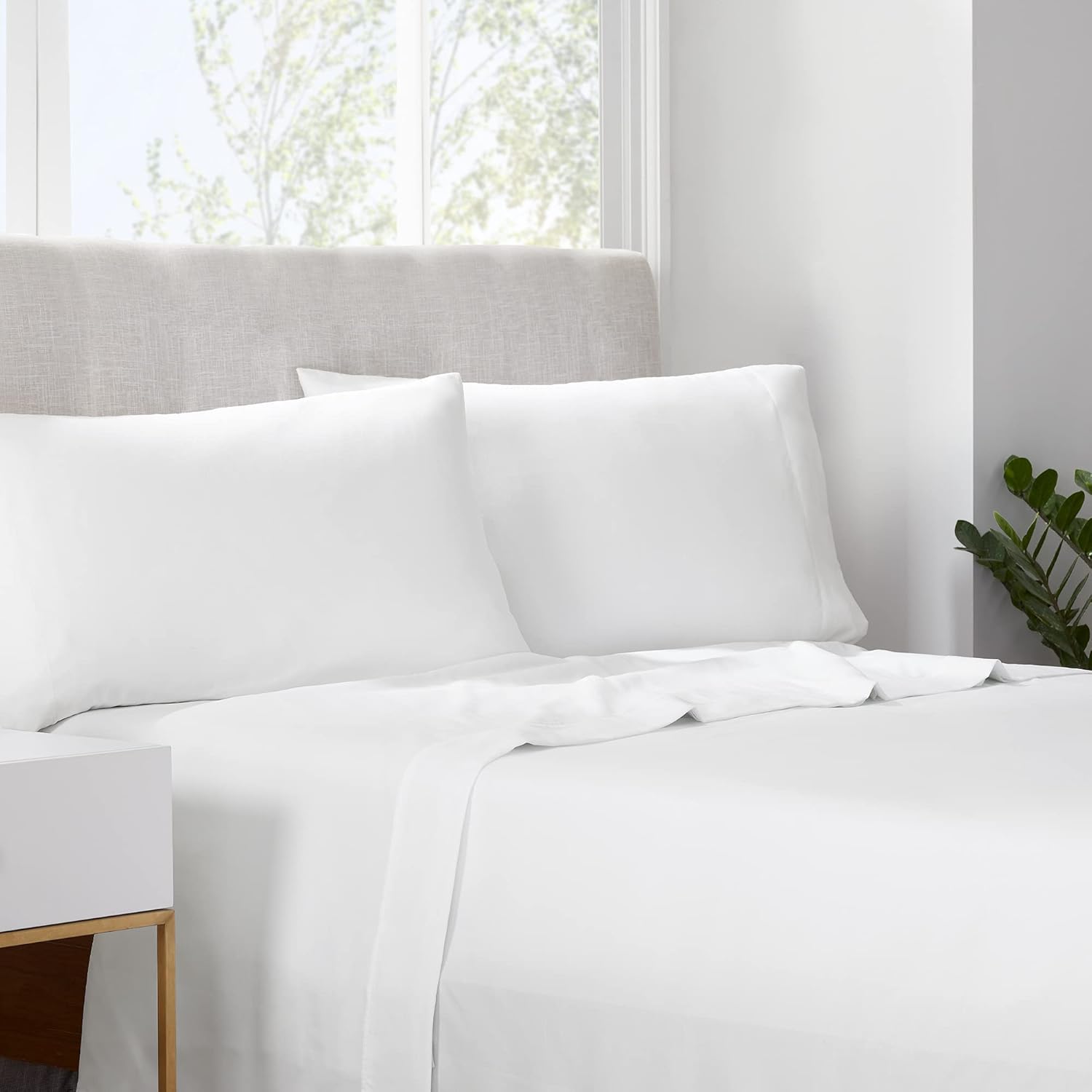Serta Simply Clean 3-Piece Twin XL Bed Sheet Set White
