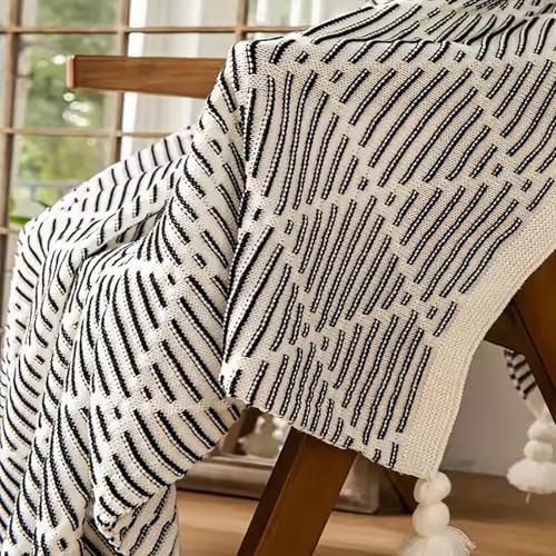 Fringed Bed Runner Durable Stretch Fabric for Bed Protection