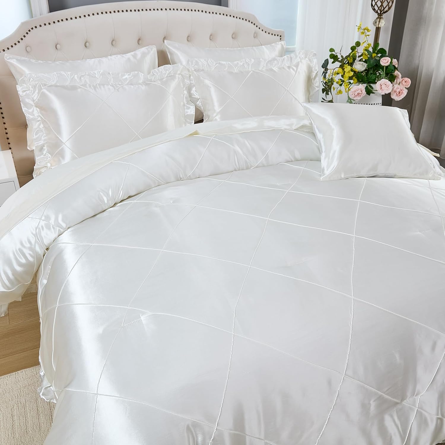 KING COMFORTER SET with SILK-LIKE SHEET SET