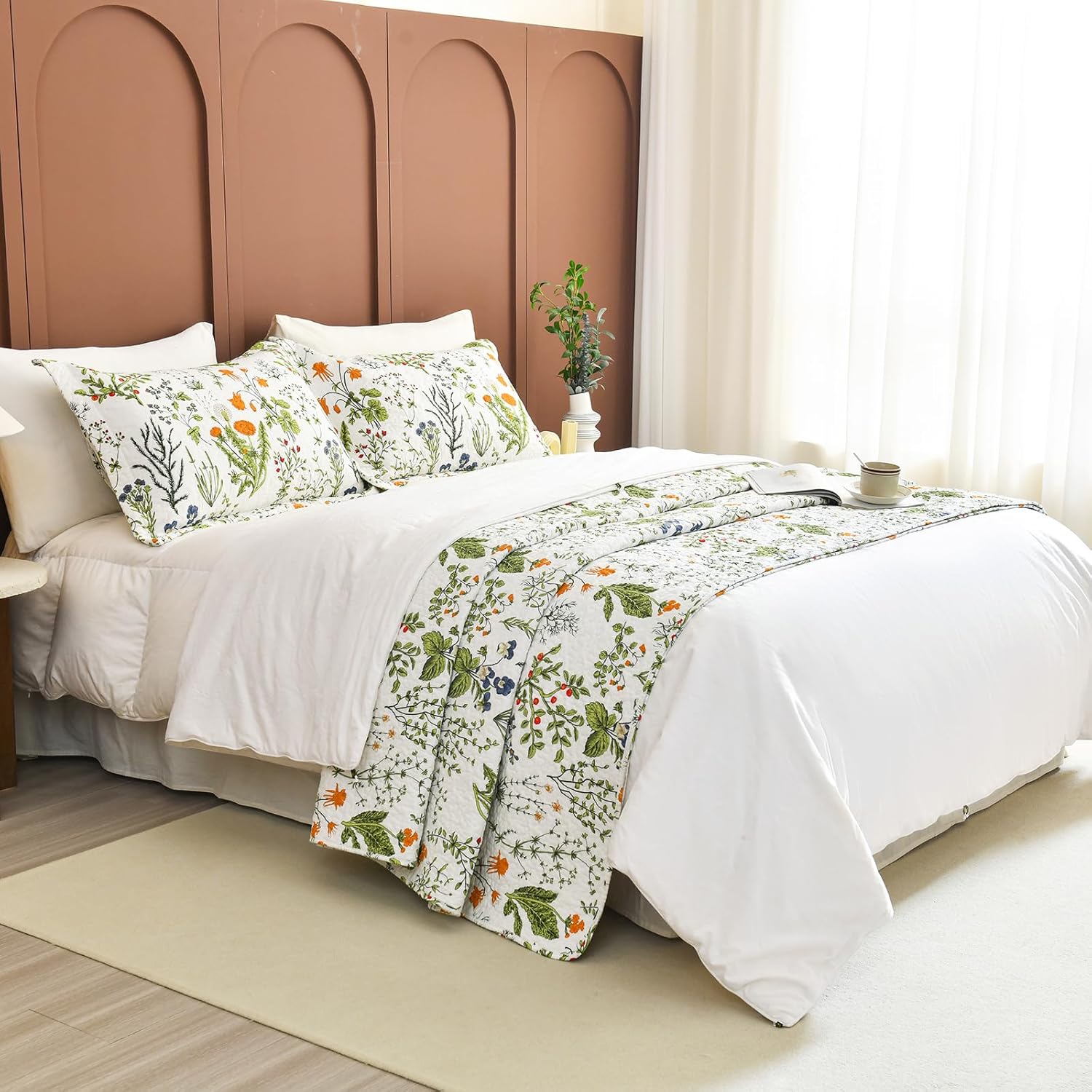 Lady Ann 100 Cotton Floral Queen Quilt Set - Yellow Flowers Leaves