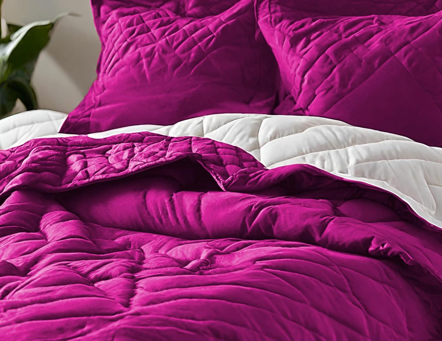 Embossed Lightweight Bed Comforter Set - Purple