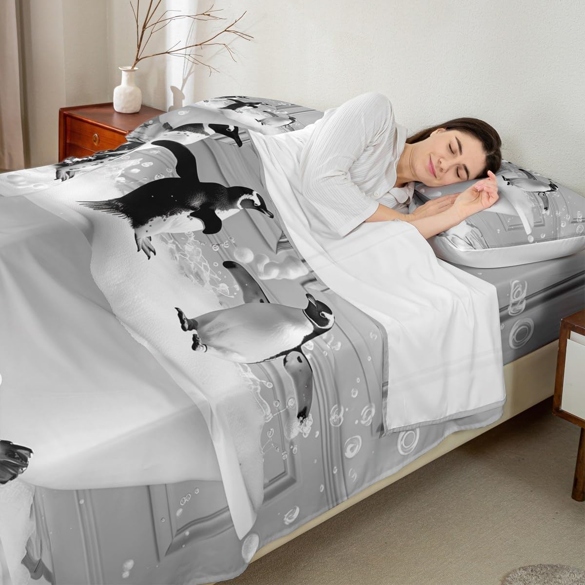 Manfei Cute Penguin Bed Sheet Set Twin Size 1