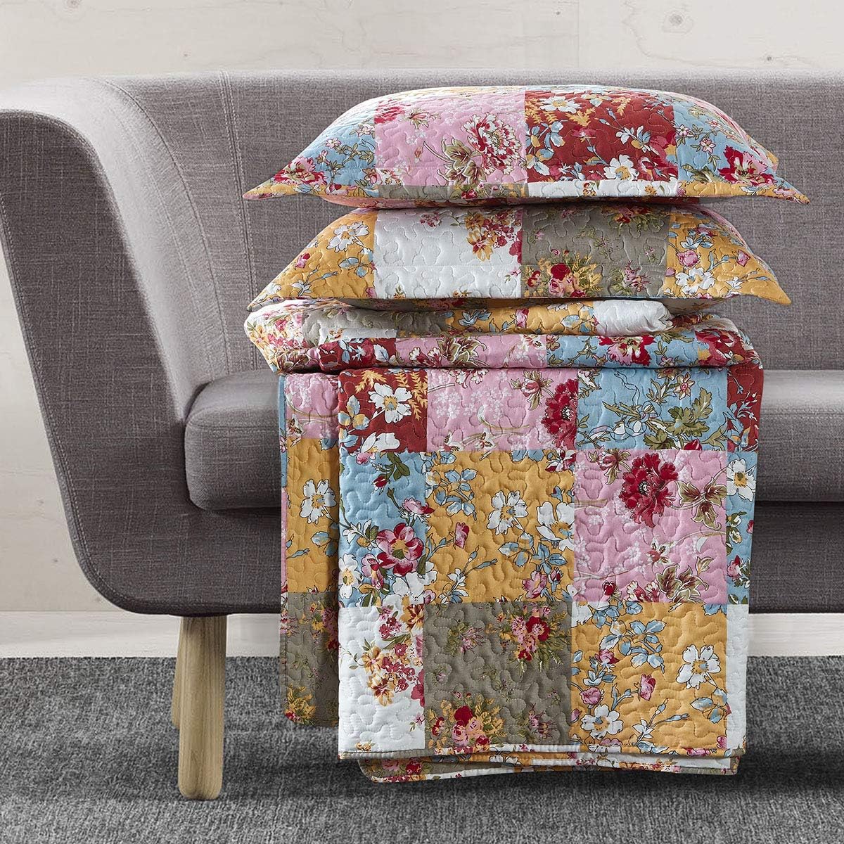 Royal Hotel Bedding Daphne Quilt Set - 3PC Queen Size