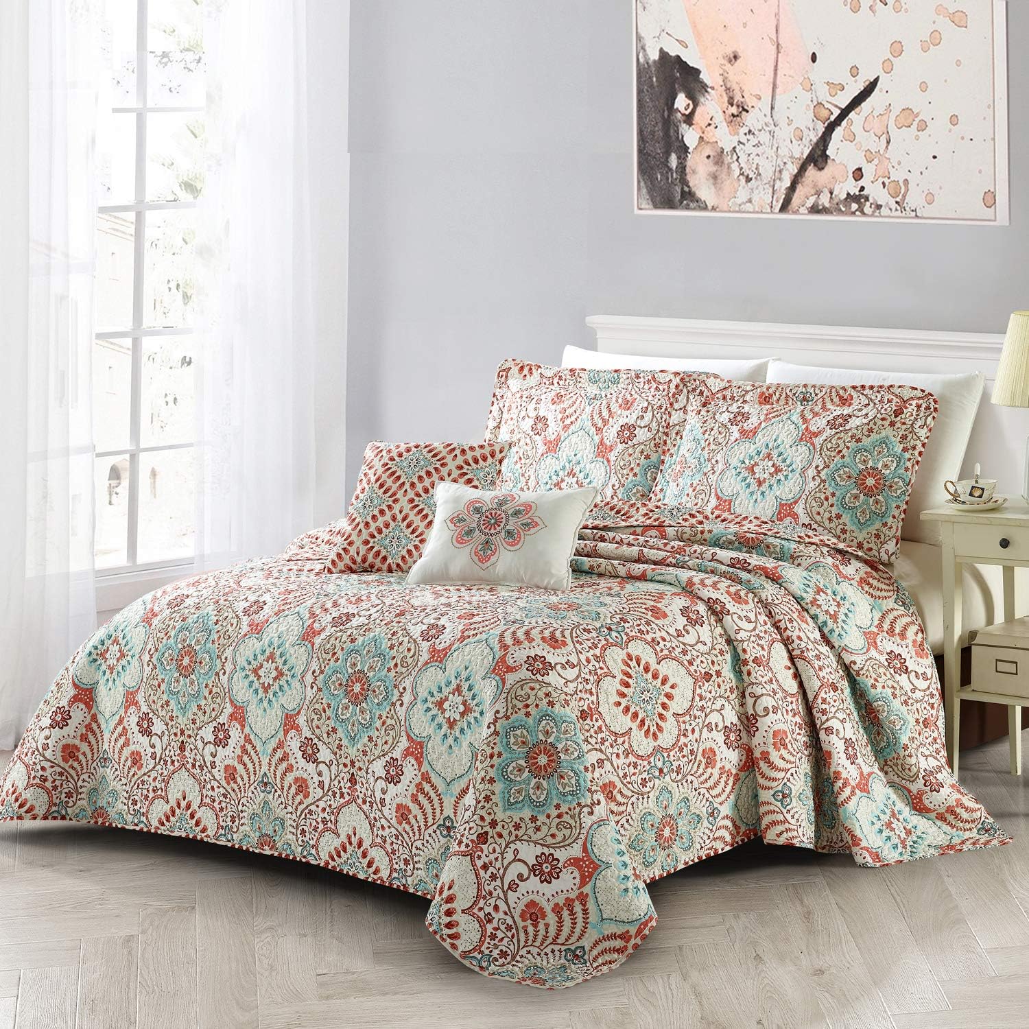 Bennington Damask Printed Microfiber Quilt Set Queen 90x90 5 Piece with Shams Pillows
