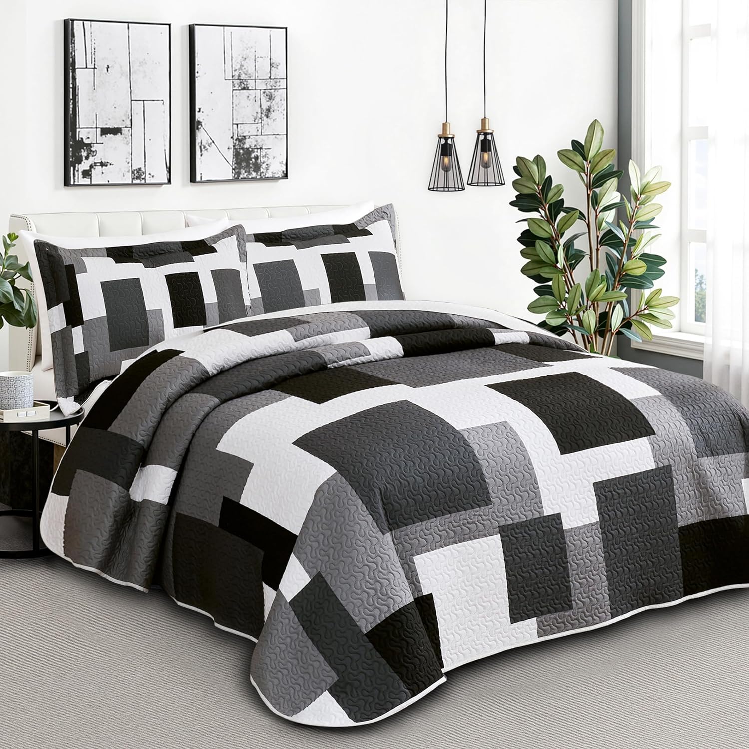 Tyrot Modern Geometric Quilt Set 3 Piece King Size