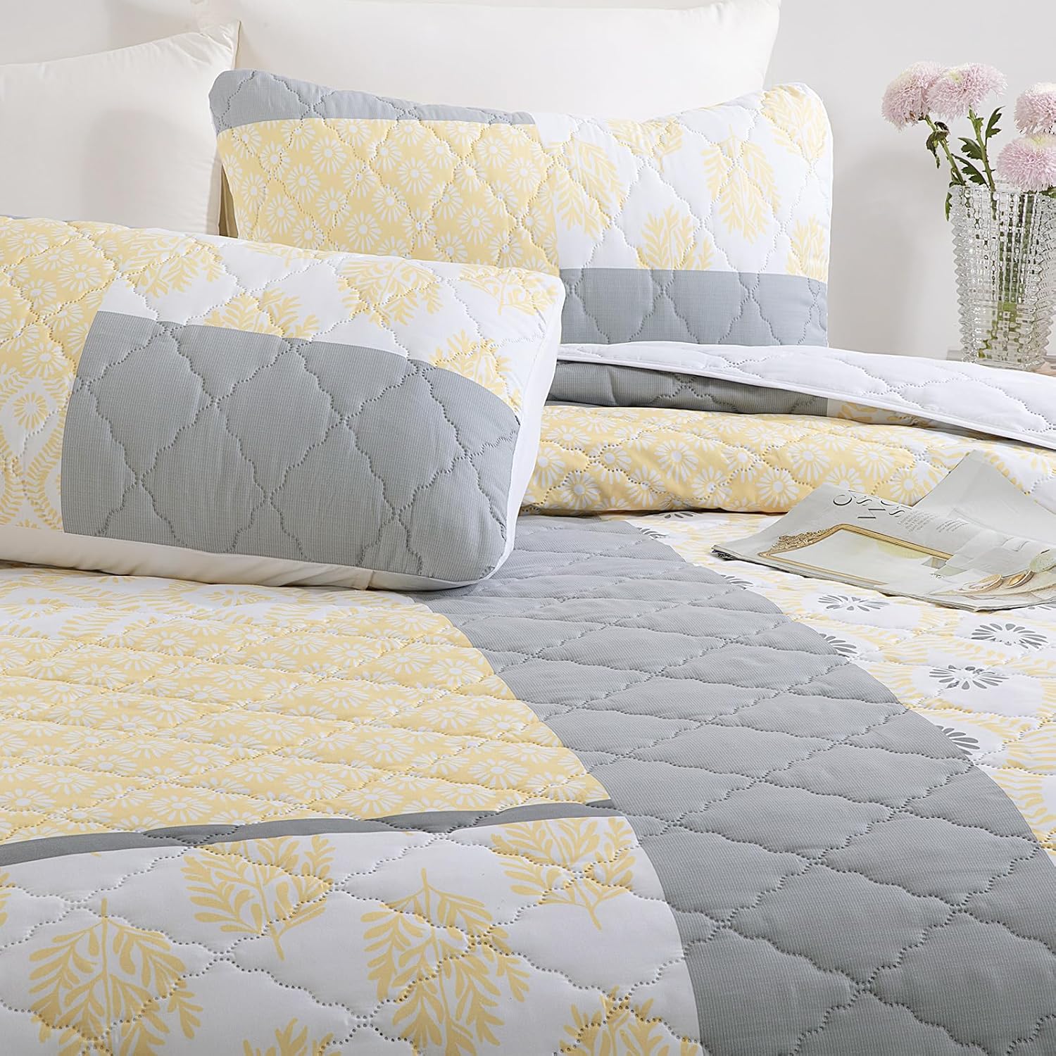 HOMBYS Oversized Plaid Patchwork Bedspread Set