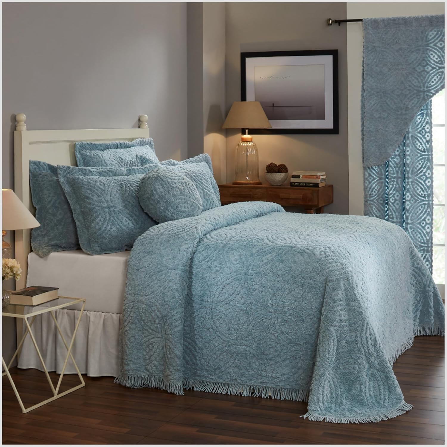 Better Trends 3-Piece Chenille Bedspread Set for Mom