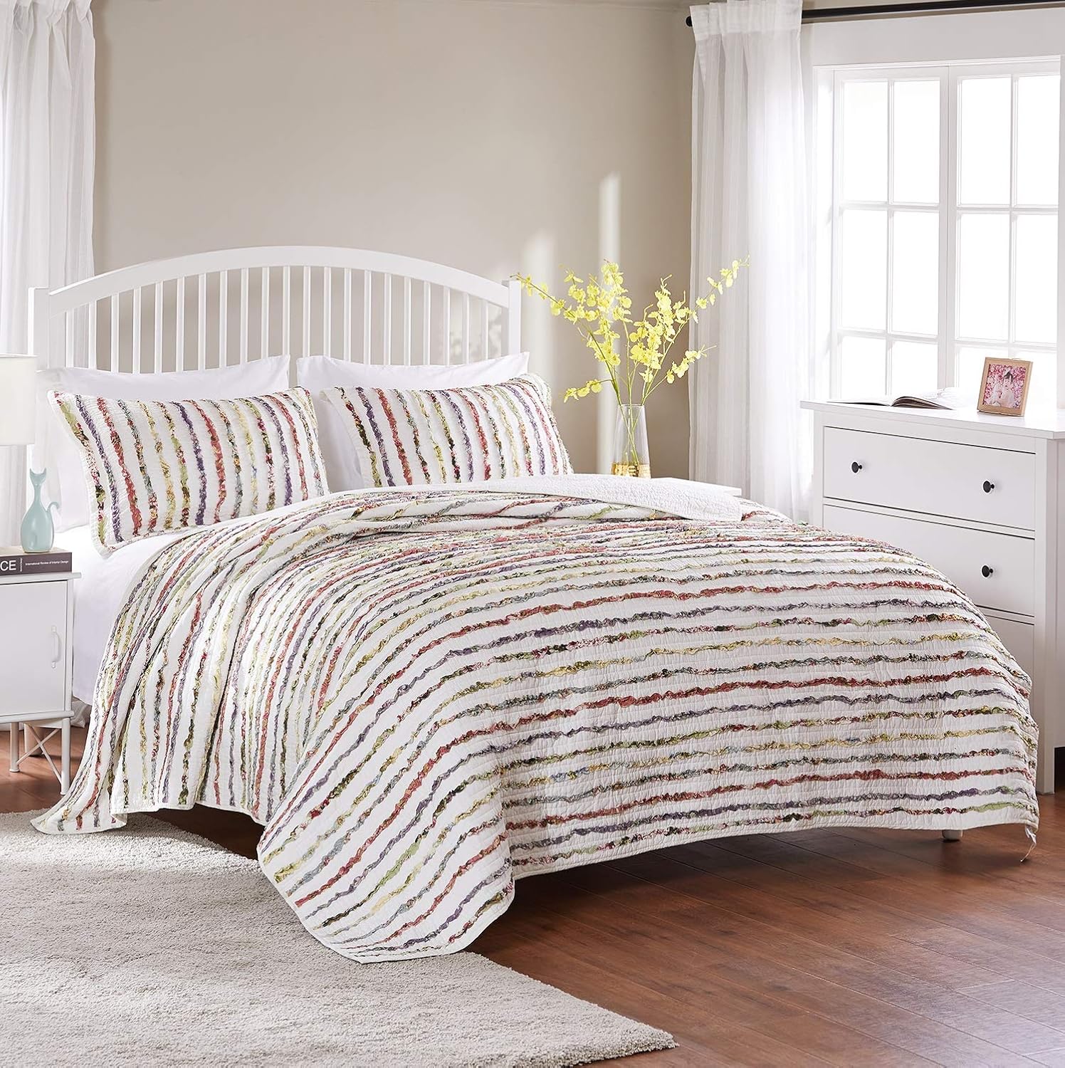 Greenland Home - GL-1104YK Bella Ruffled Quilt Set 3-Piece KingCal King Multi