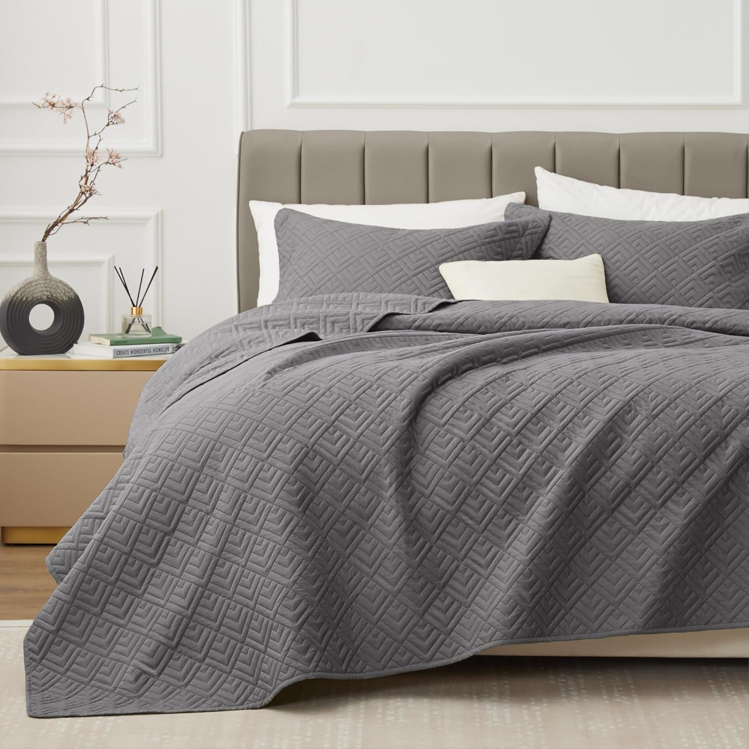 EXQ Home Quilt Set Full Queen Grey 3 Piece