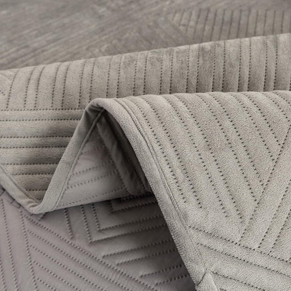 JiaPoem Quilt Set Bedspreads - Lightweight Microfiber Coin Pattern 3 Piece