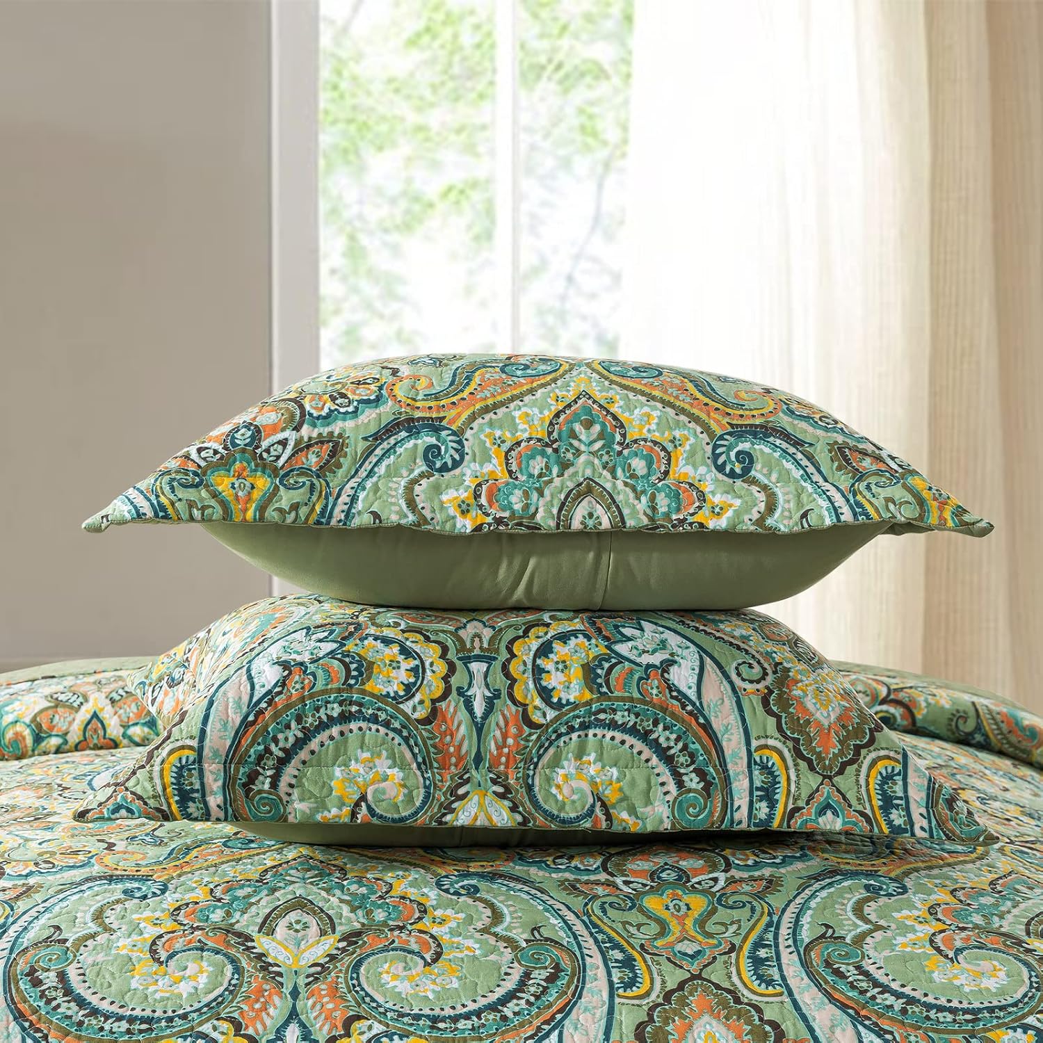 NEWLAKE Reversible Patchwork Quilt Set - European Green Floral California King