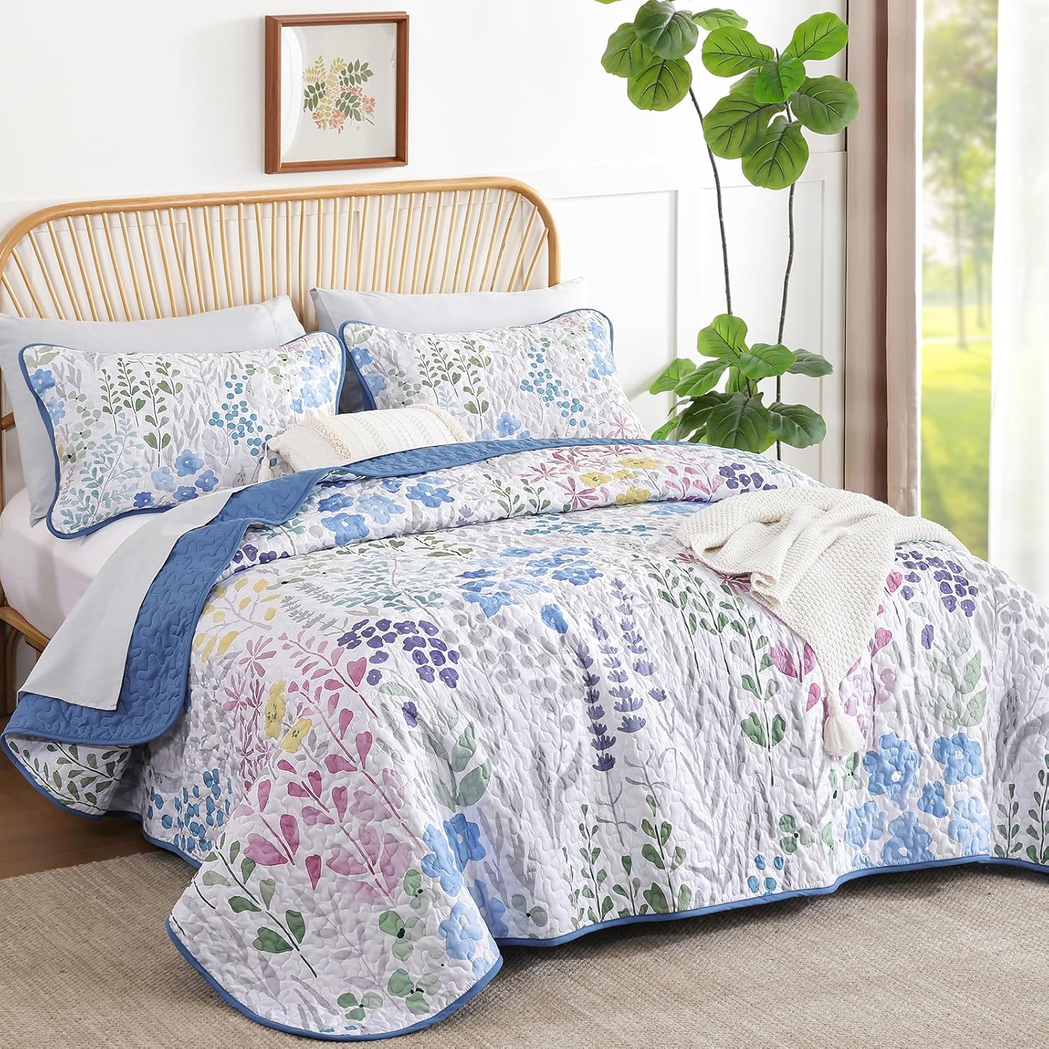 Xruibed Blue Floral Quilt Set 3 Piece King Size 1