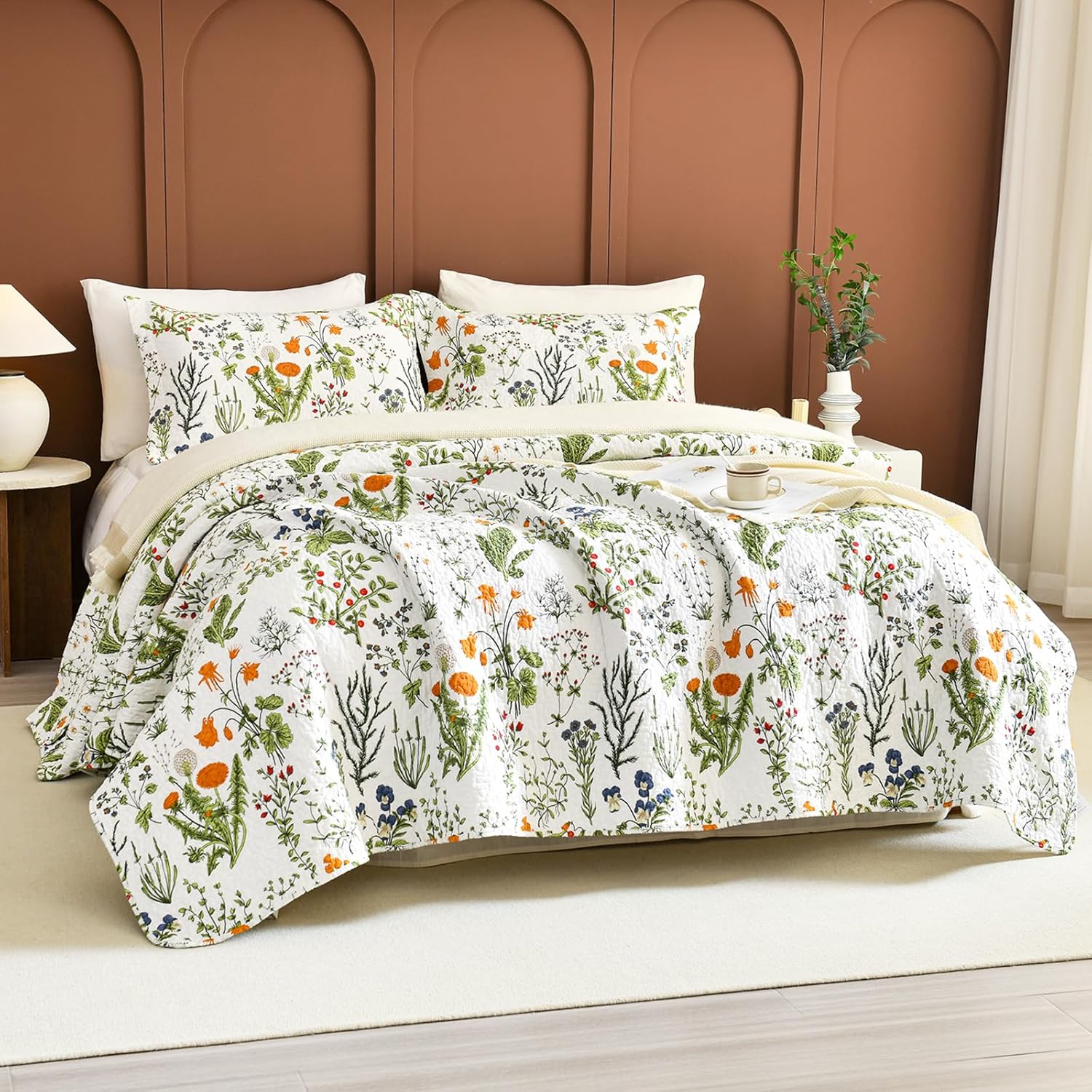 Lady Ann 100 Cotton Floral Queen Quilt Set - Yellow Flowers Leaves
