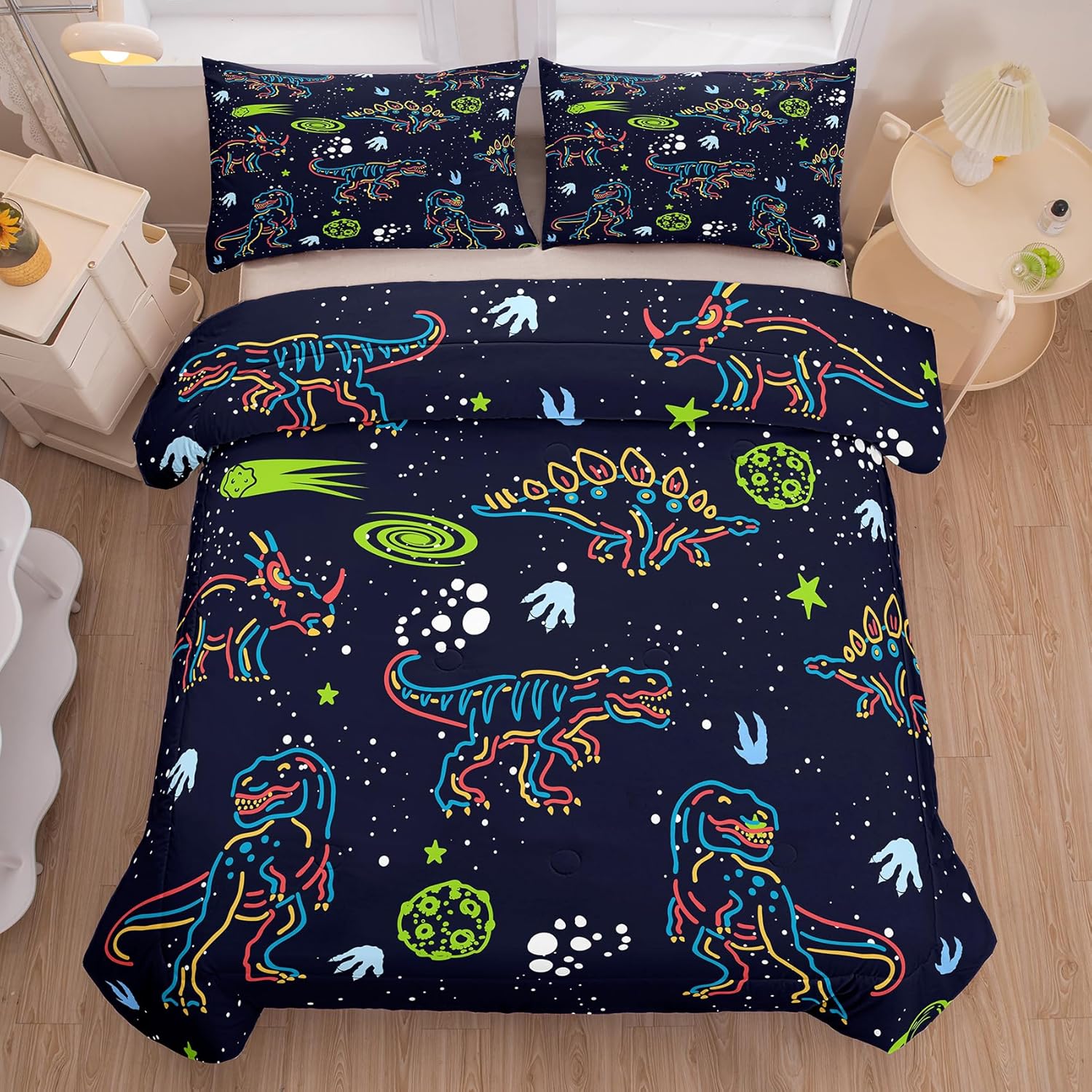 NINENINE Dinosaur Comforter Set for Kids 1