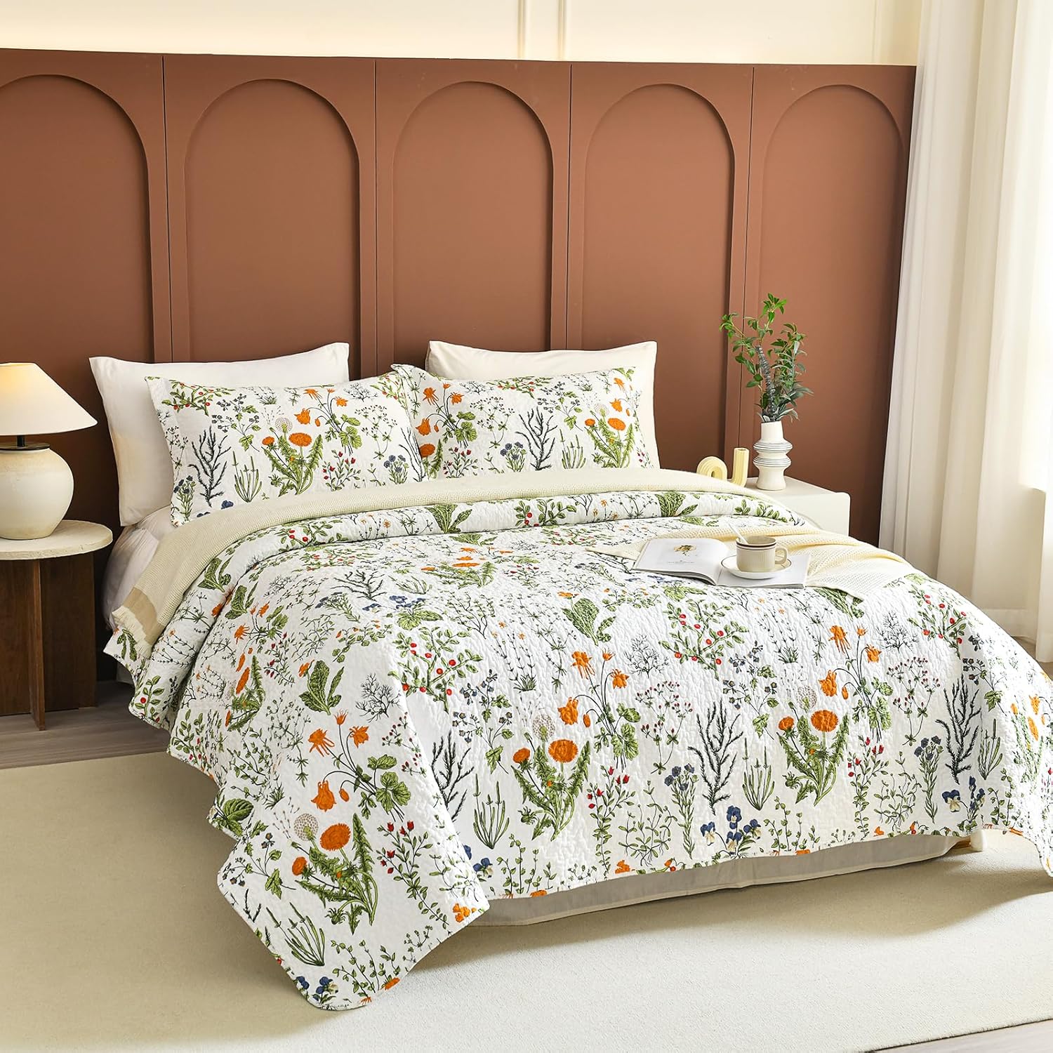 Lady Ann 100 Cotton Floral Queen Quilt Set - Yellow Flowers Leaves