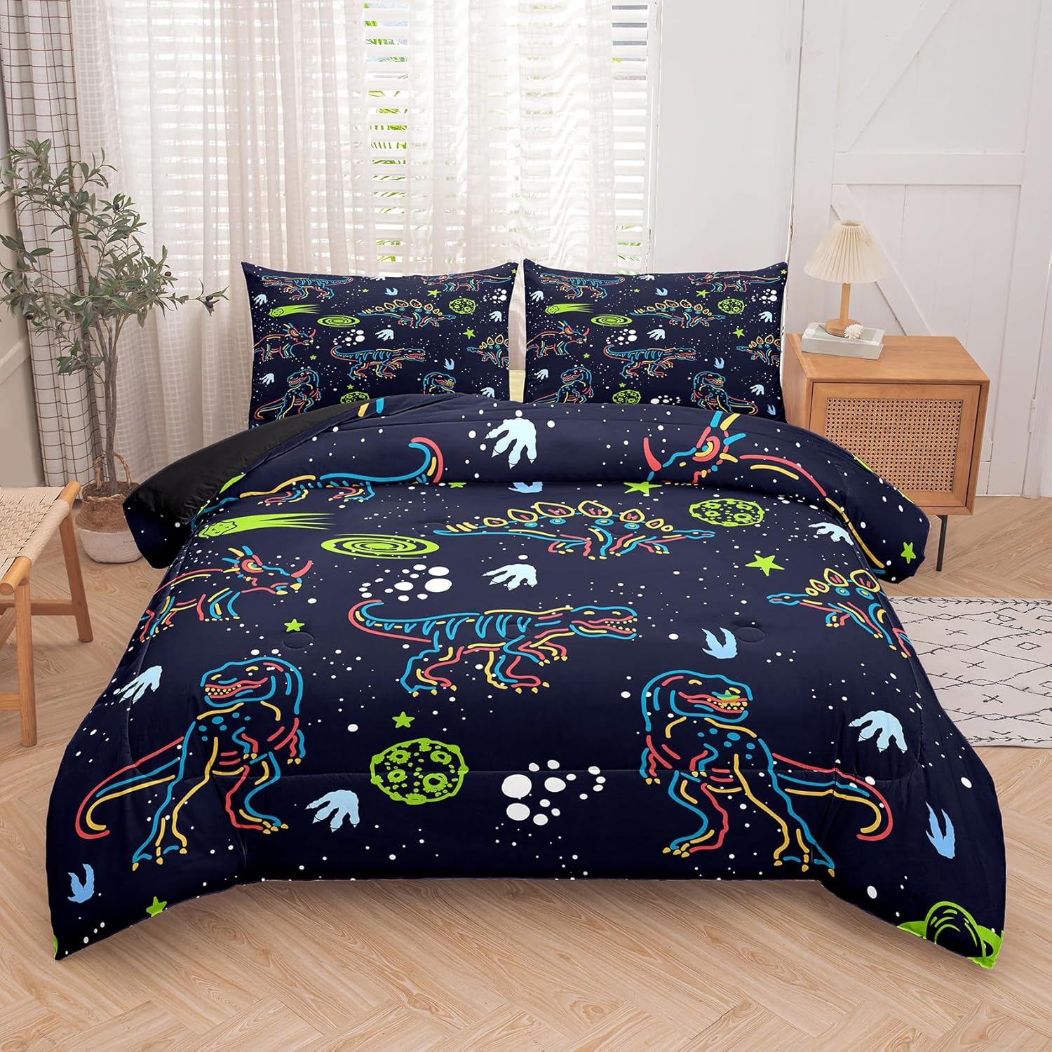 NINENINE Dinosaur Comforter Set for Kids 1