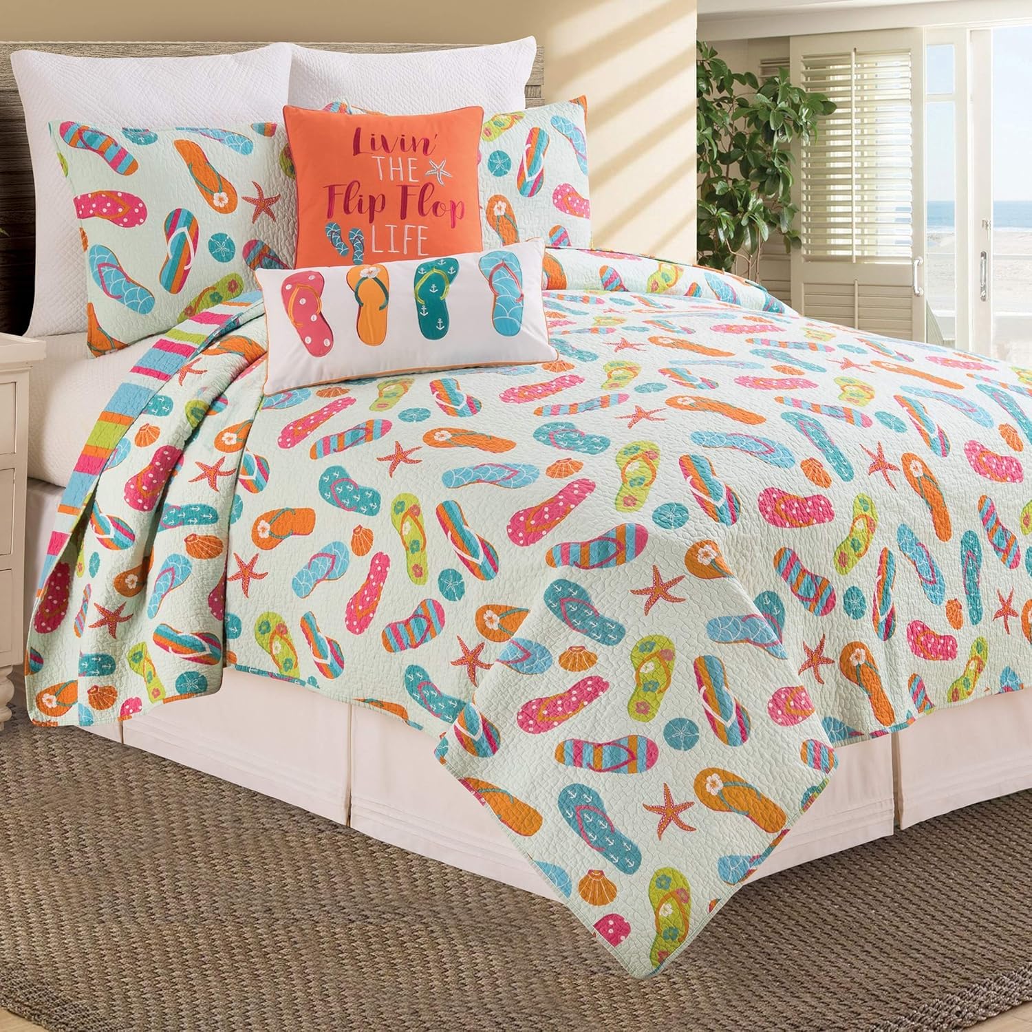 CF Home 64 x 86 Reversible Quilt Set Blue 1