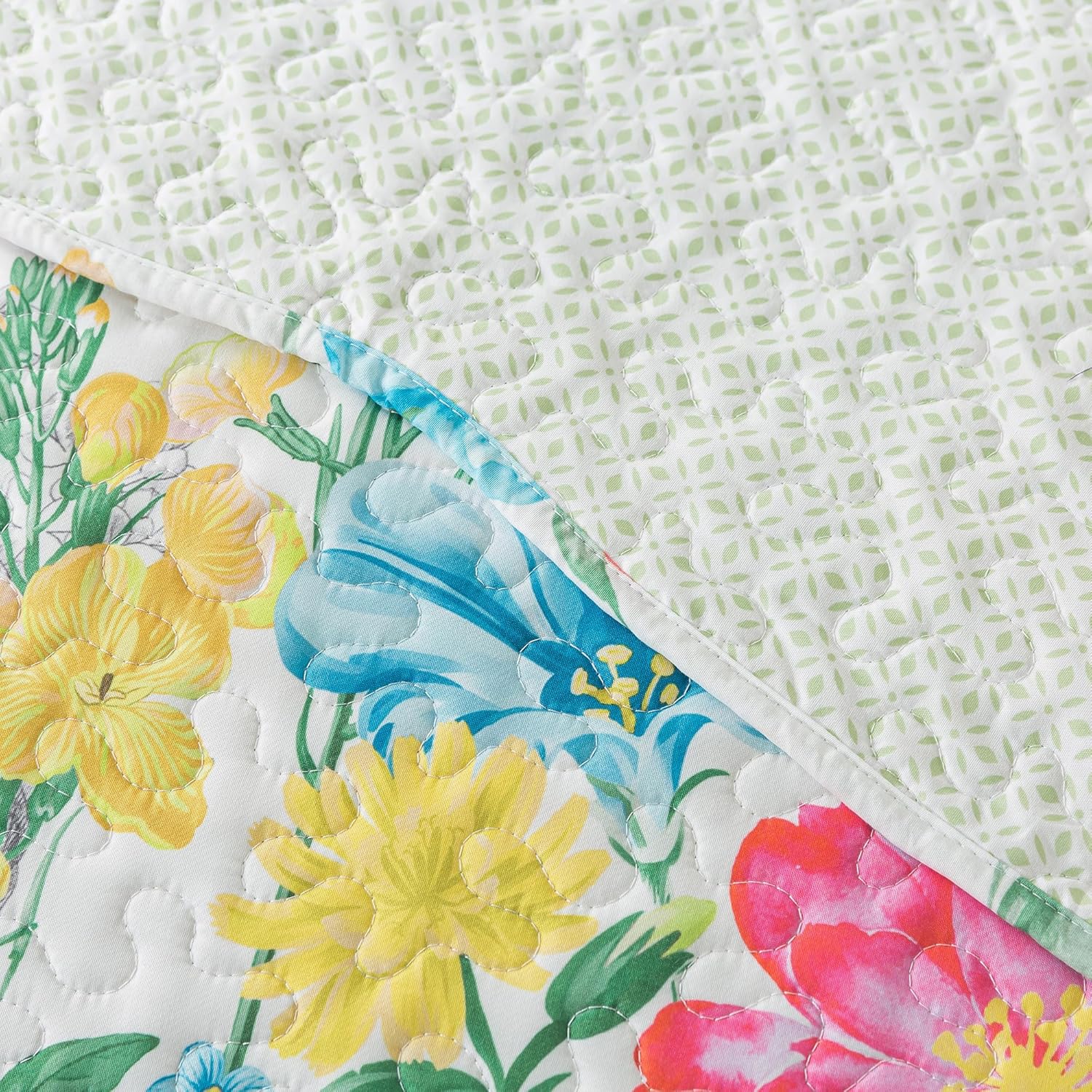 NEWLAKE Dreamy Flowers Reversible Quilt Set King Size