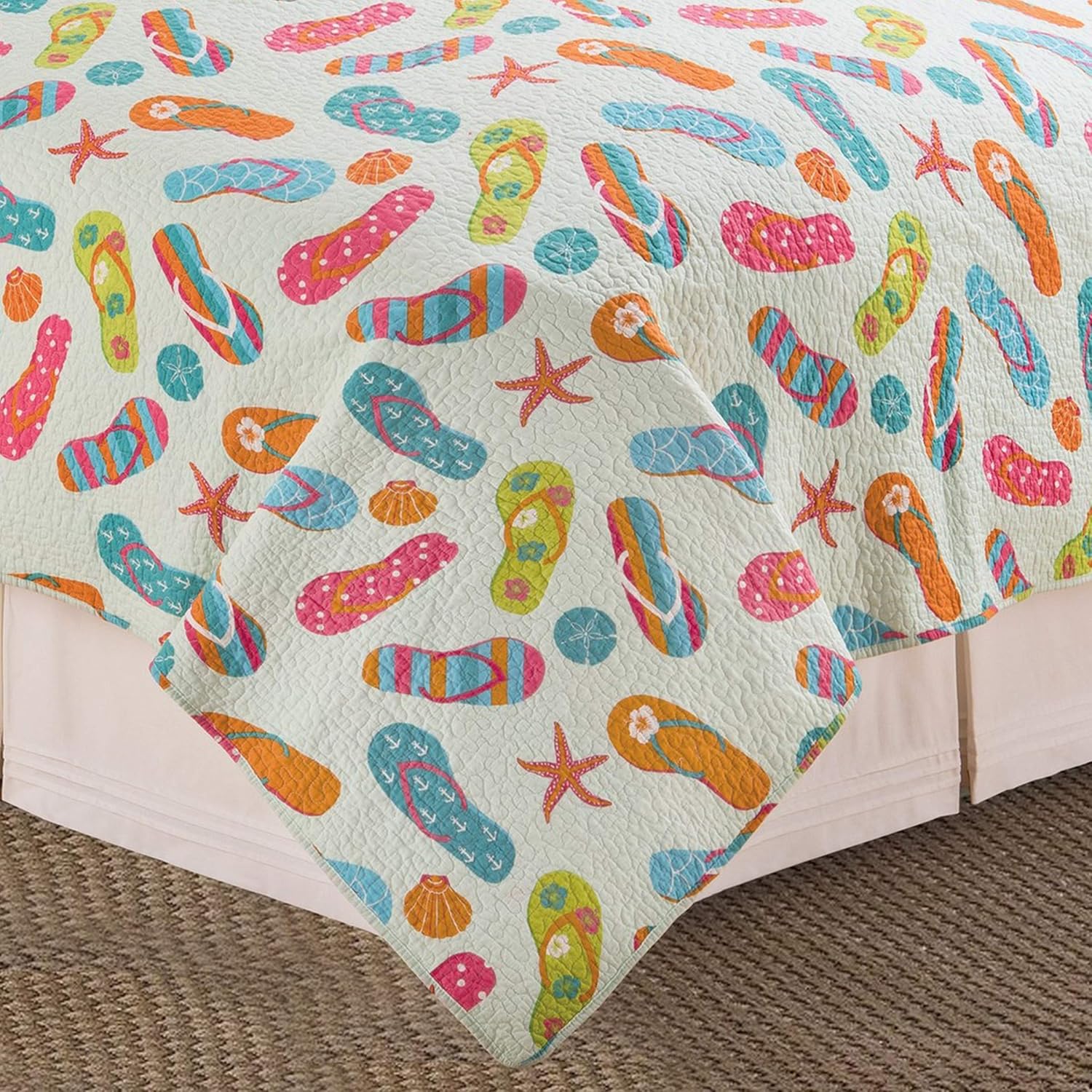 CF Home 64 x 86 Reversible Quilt Set Blue 1