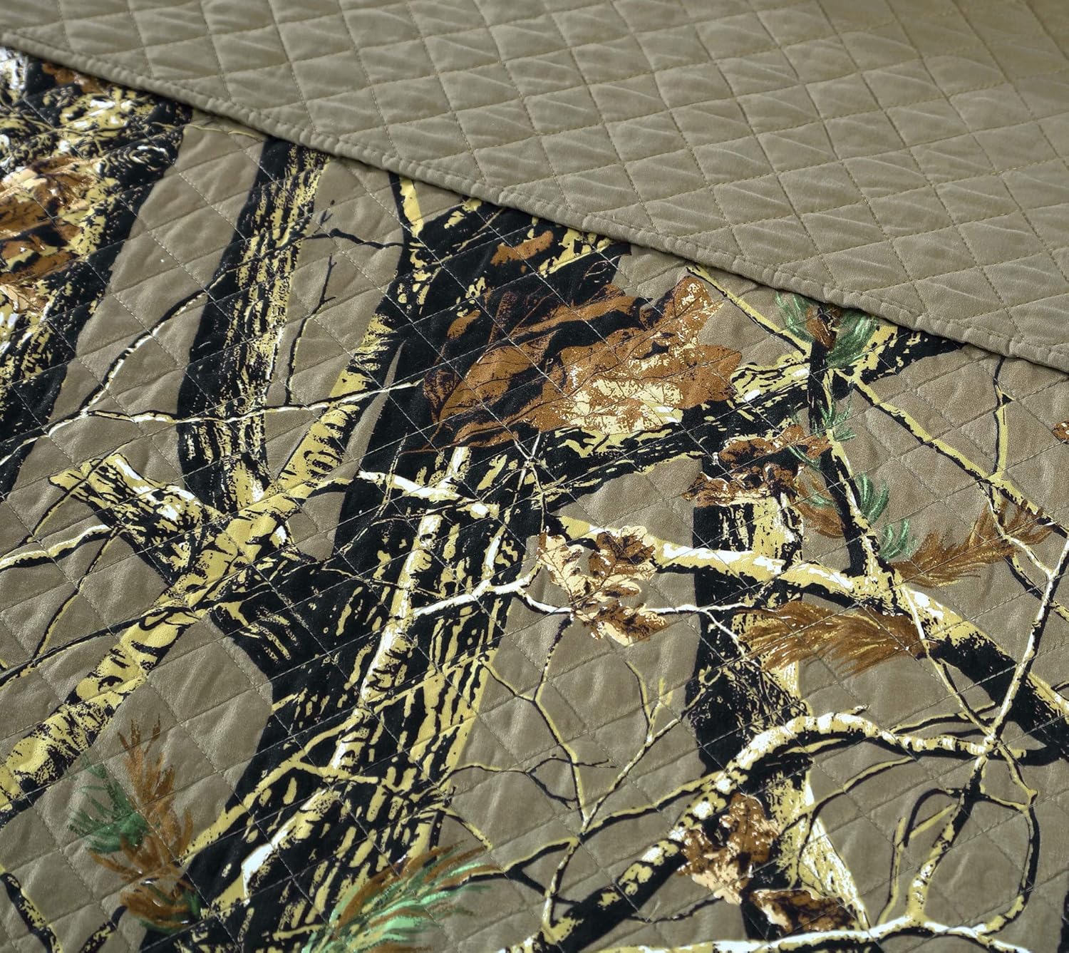 Chezmoi Salem 5-Piece Daybed Quilt Set - Forest Woods Camouflage