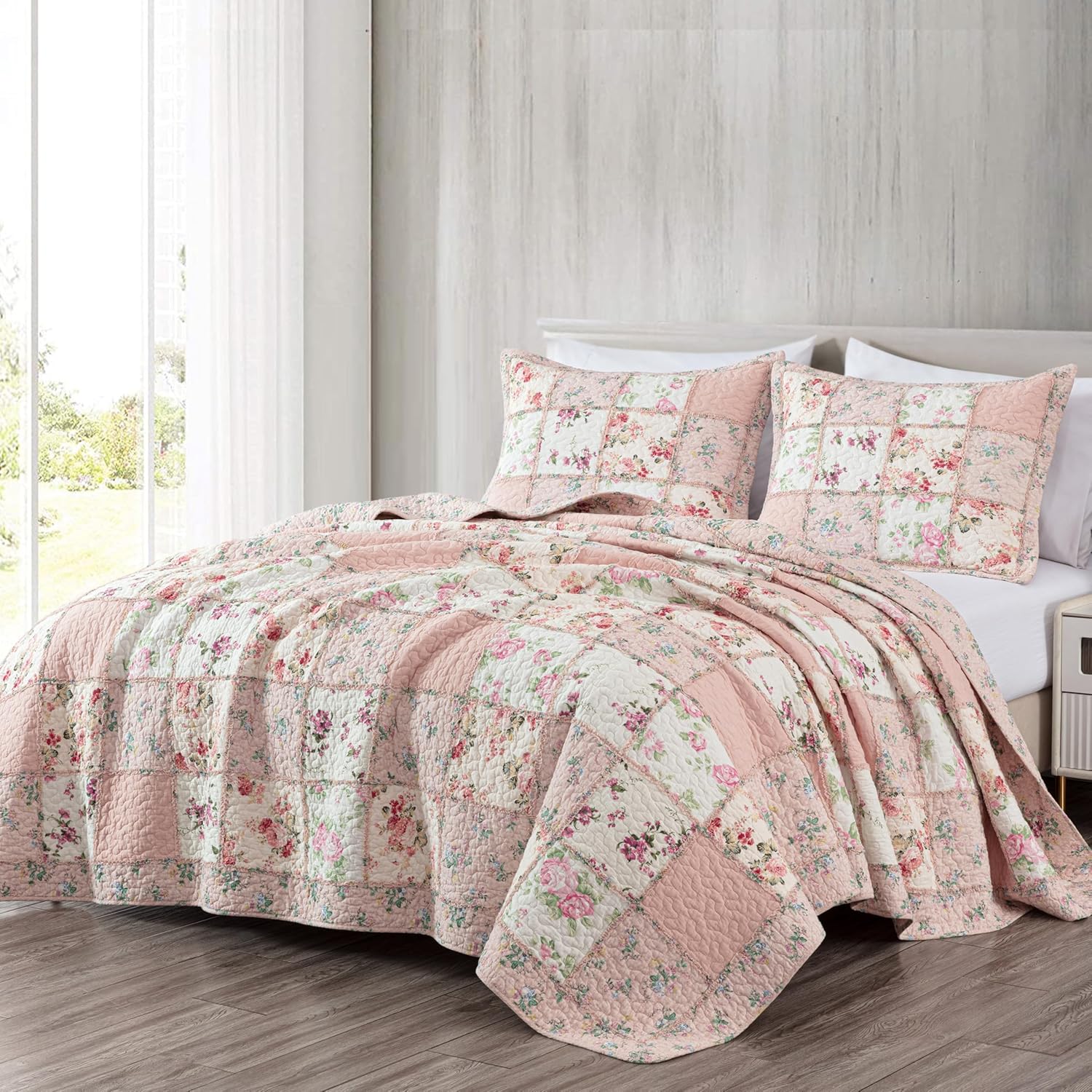 Chezmoi Abbi 3-Piece Pink Shabby Chic Quilt Set