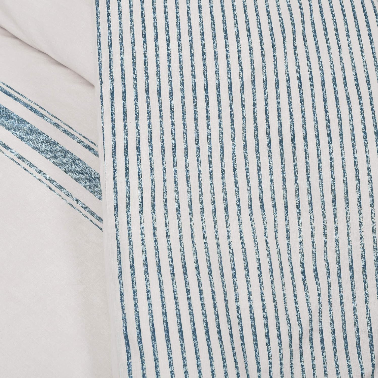 Lush Decor Farmhouse Stripe Reversible Cotton Duvet Cover Set 1