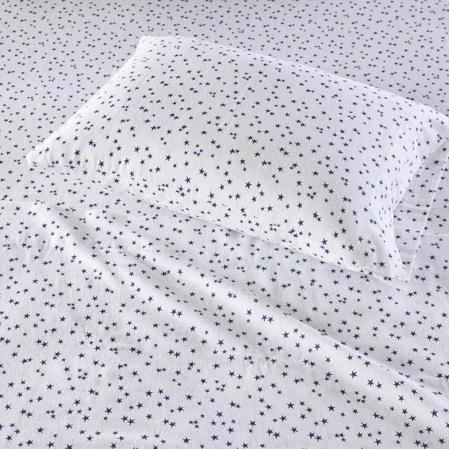 Intelligent Design Flannel Sheet Set with Animals and Stars
