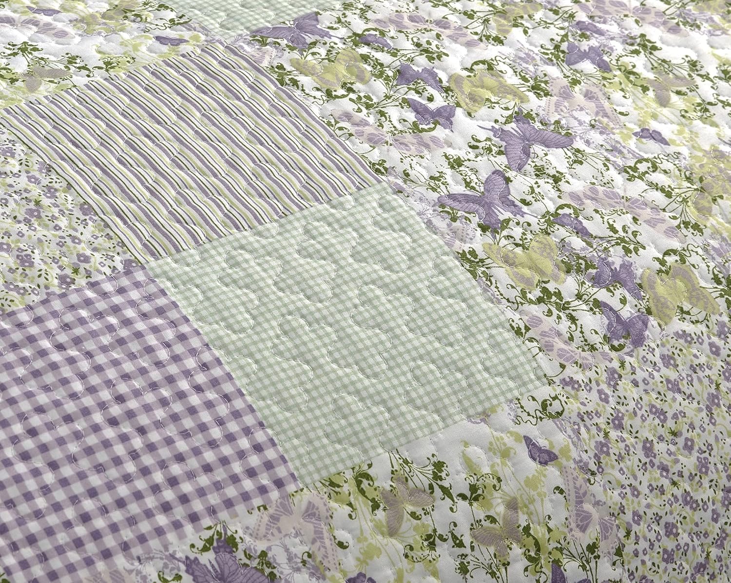 Chezmoi Daisy 3-Piece Quilt Set - Purple Butterfly Botanical Print