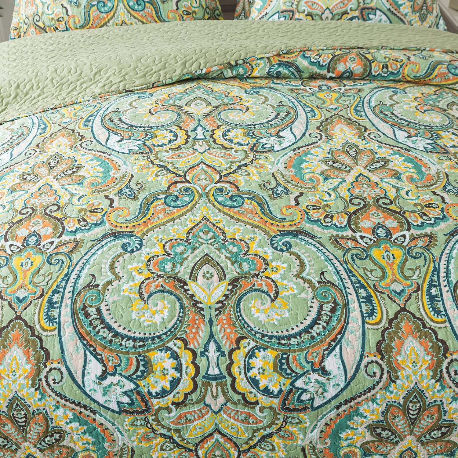 NEWLAKE Reversible Patchwork Quilt Set - European Green Floral California King