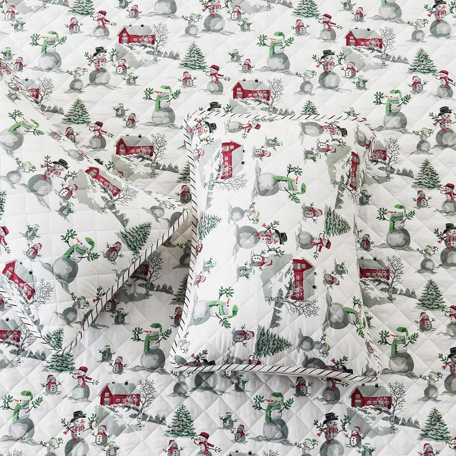 Great Bay Home King Christmas Quilt Set with Shams