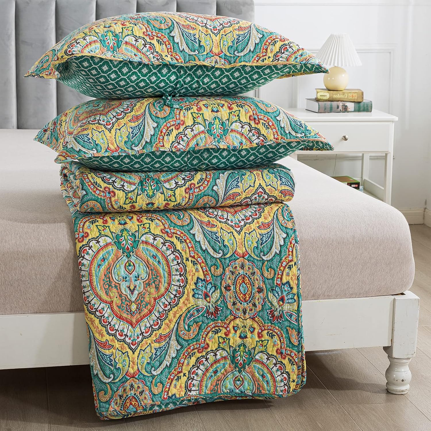 VAPUTAR Quilt Queen Bedding Set Yellow Blue 3 Pieces