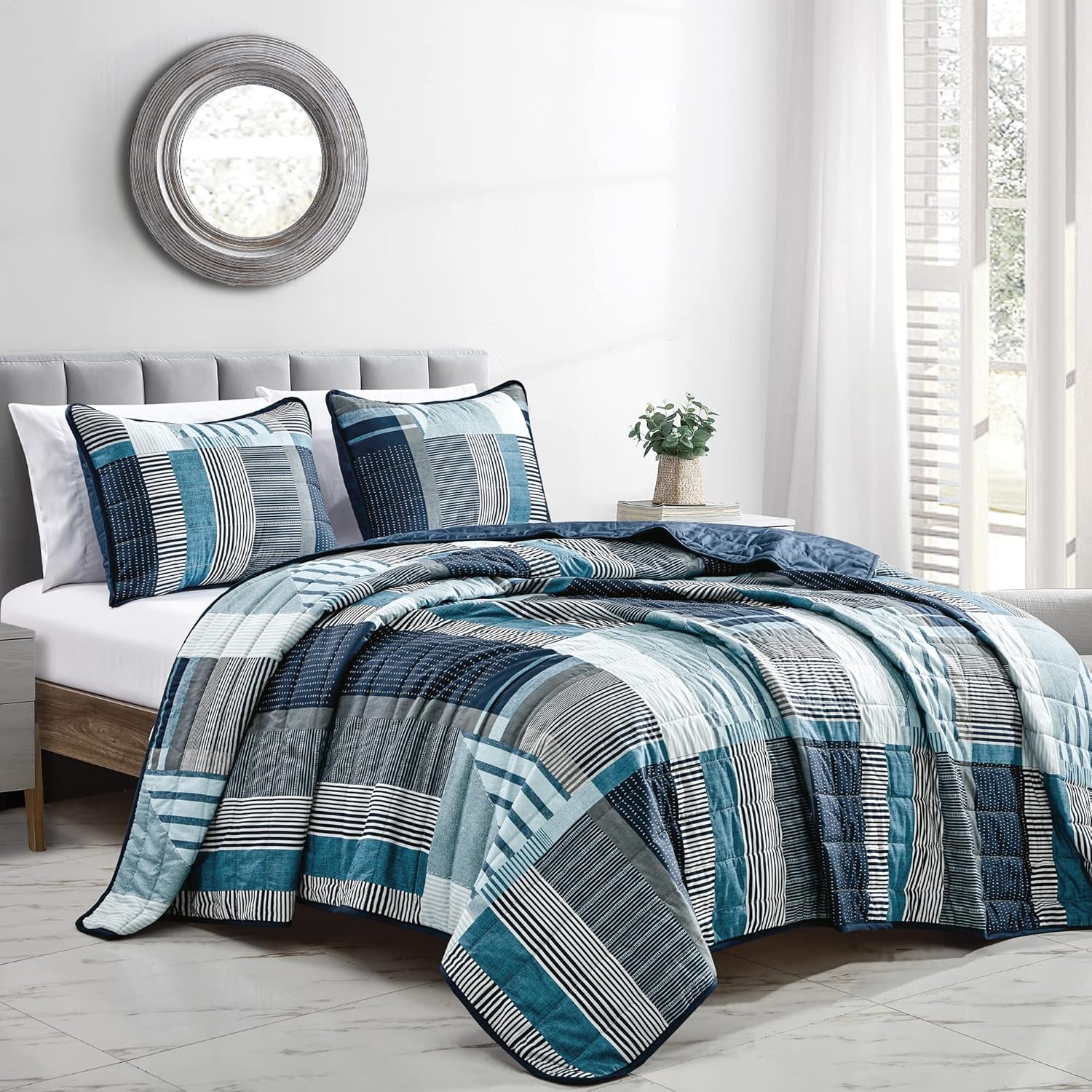 ESCA 3-Piece Reversible Checker Quilt Set Queen Size