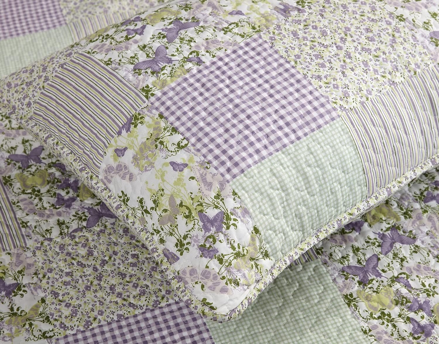 Chezmoi Daisy 3-Piece Quilt Set - Purple Butterfly Botanical Print