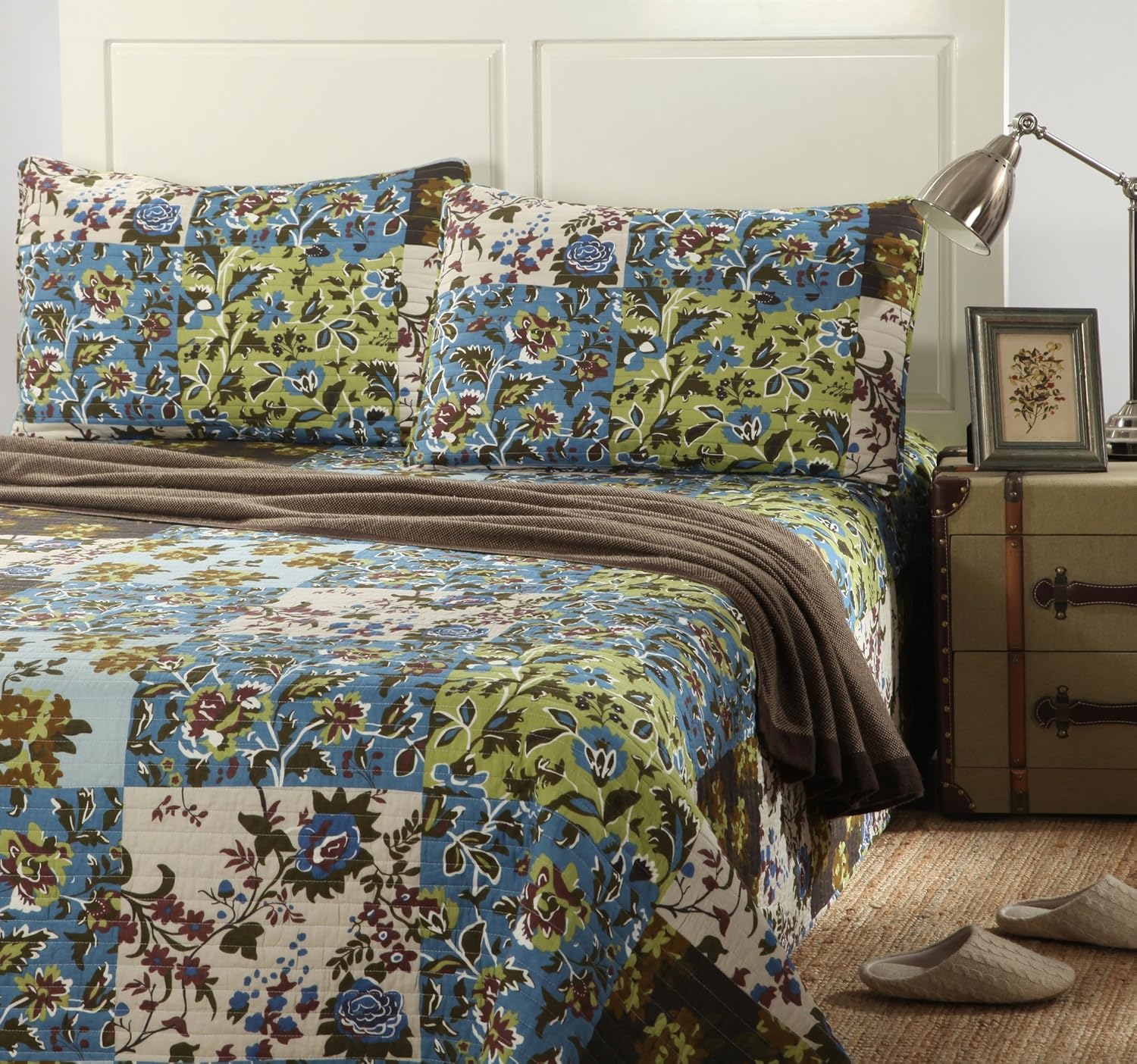 Tache Queen Quilt Set with Shams - Lost Forest