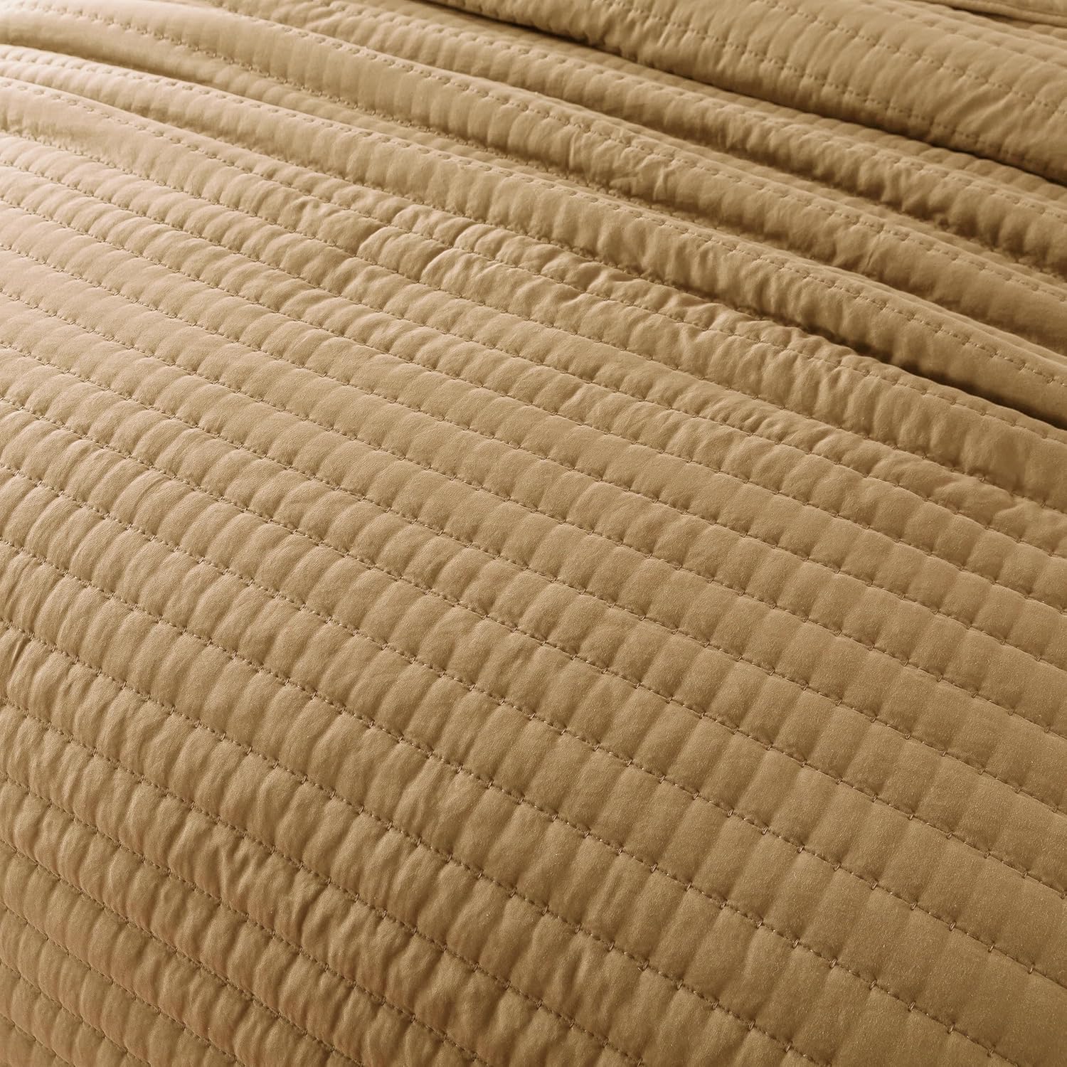 ROARINGWILD Pumpkin Yellow Twin Quilt Set with Pillow Sham 1